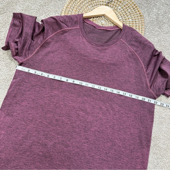 Lululemon Men’s Metal Vent Tech Shortsleeve Shirt 2.0 Gym in Pink Lychee XL - Picture 12 of 13